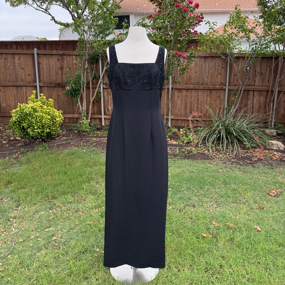 💖 Vintage Watters and Watters Elegant Black Sleeveless Evening Dress - Picture 7 of 17